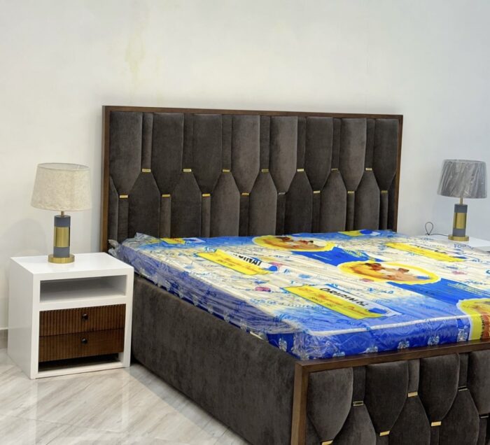 Sanctuary King Size Bed- calidad furniture store